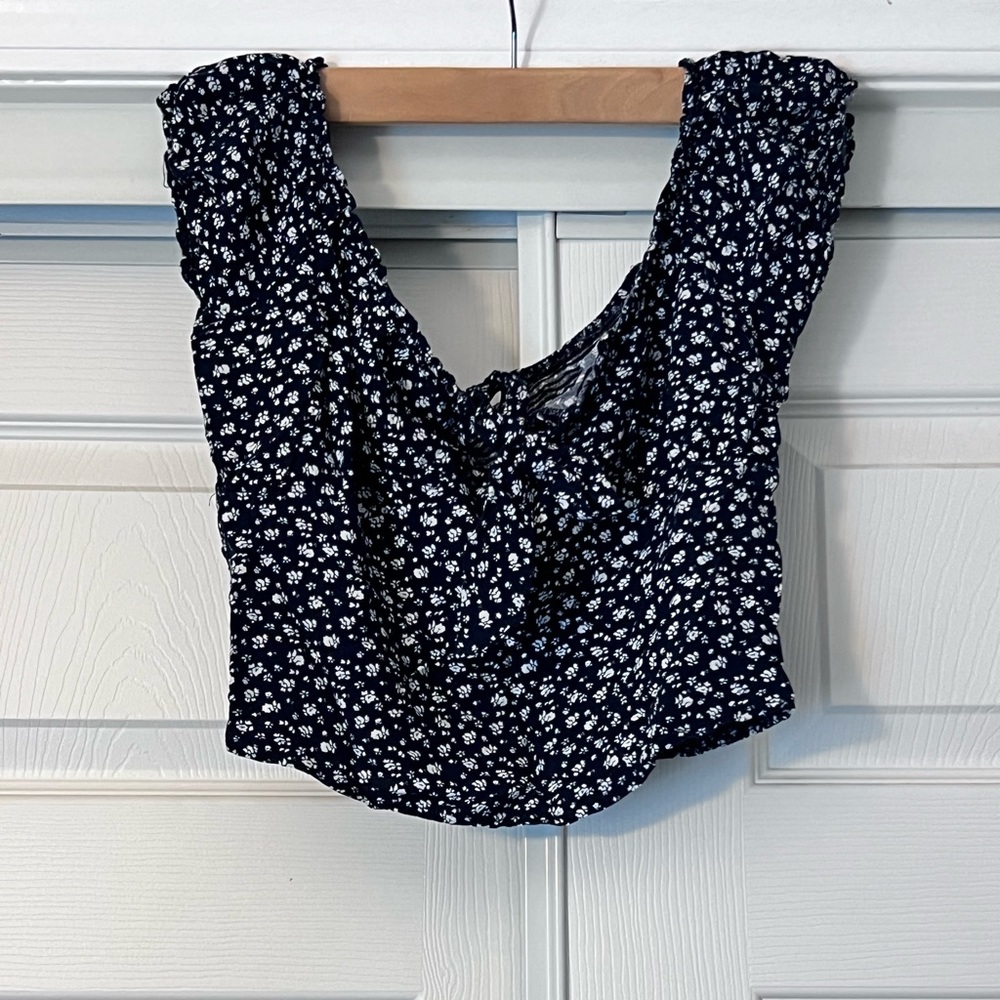 💖 Floral Cropped Top